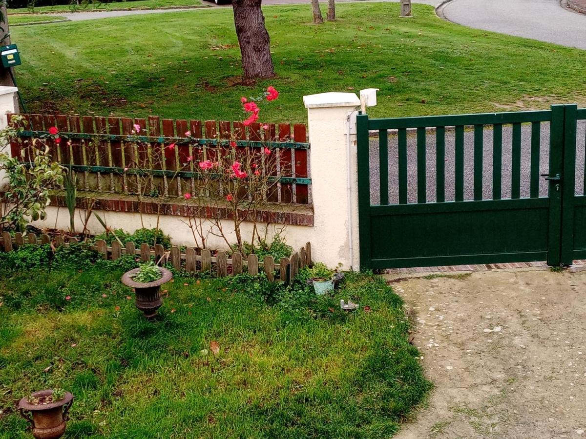 Au Calme Bed & Breakfast Verneuil d'Avre et d'Iton Dış mekan fotoğraf